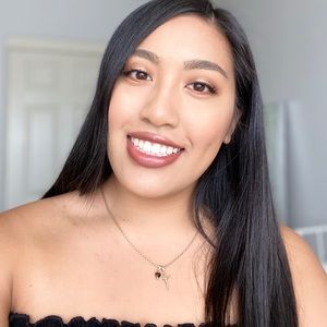 Meet your Posher, Jasmine